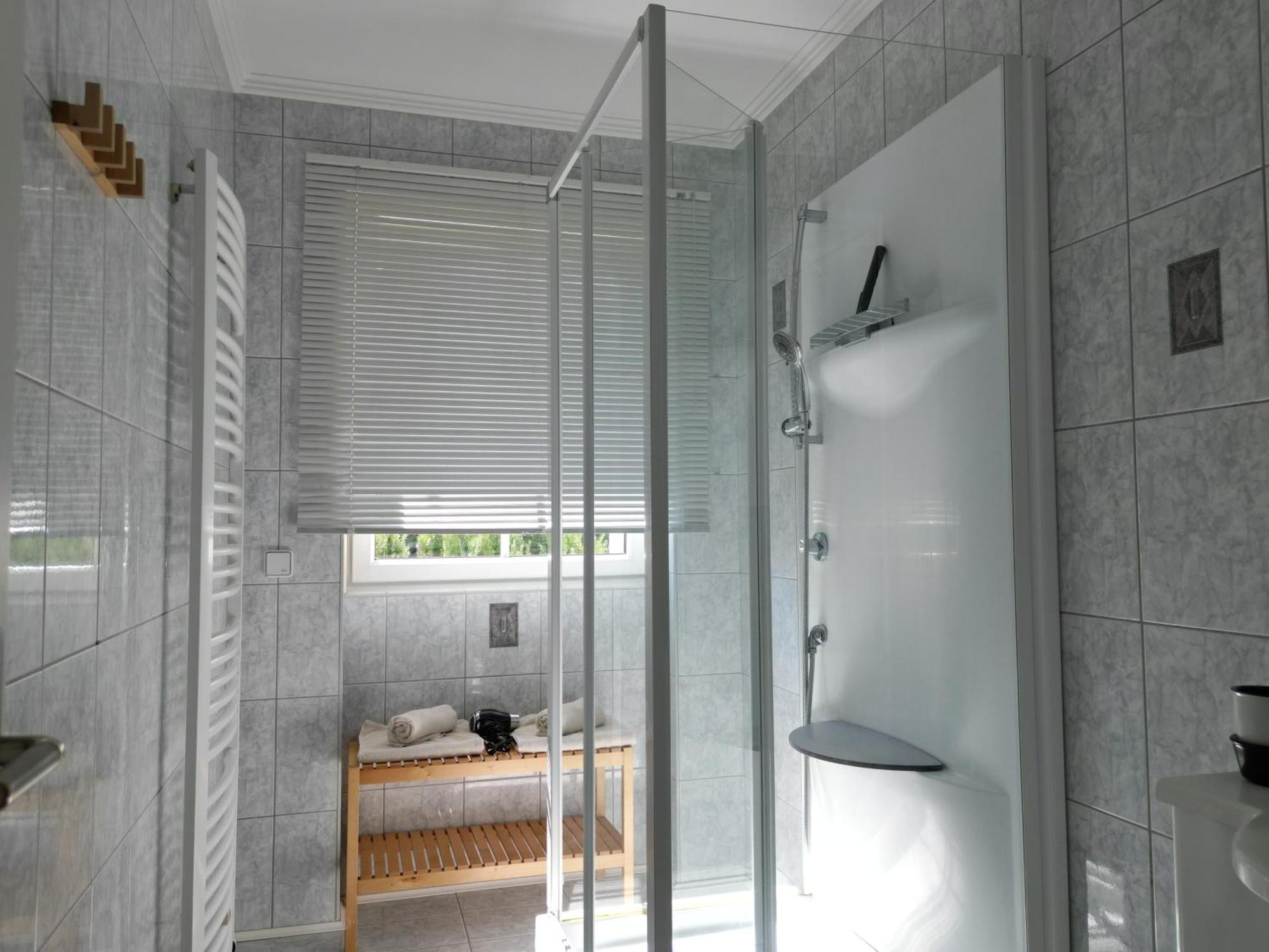 Villa Schaller - Apartment Krumpendorf Dış mekan fotoğraf